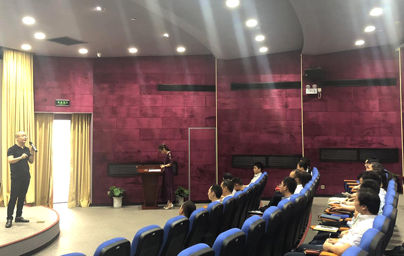 6686体育公司召开安全生产管理会议